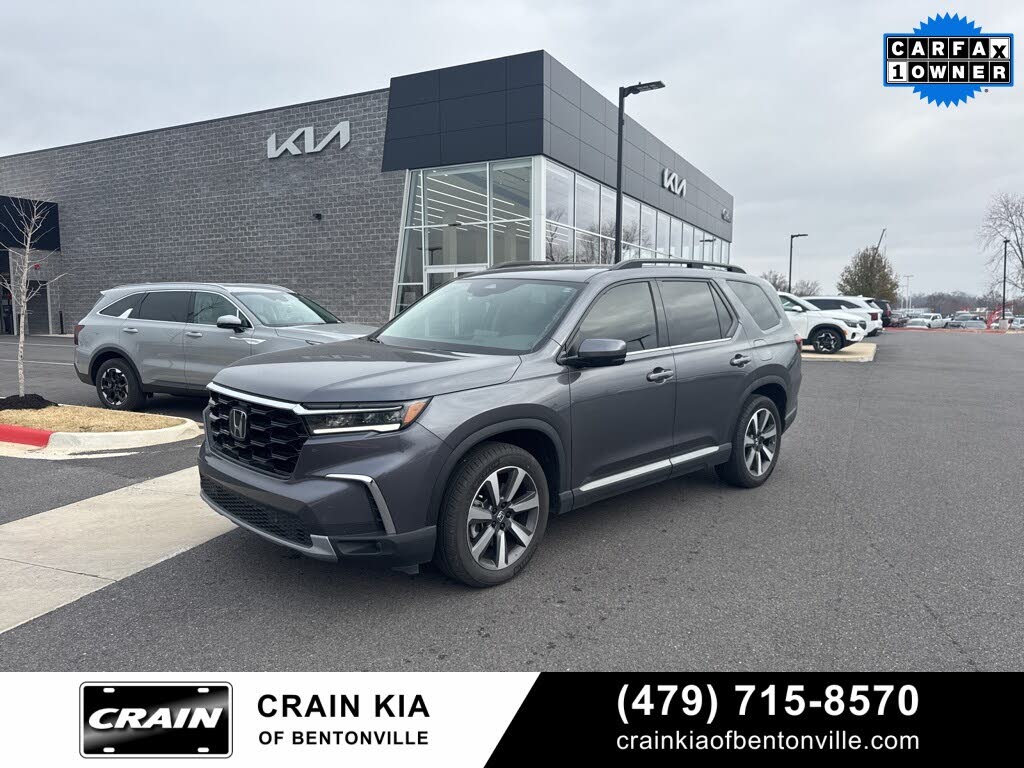 2025 Honda Pilot Touring FWD