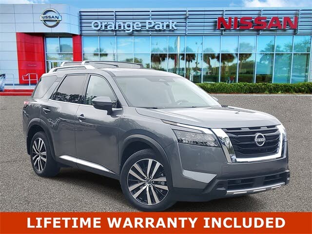 2025 Nissan Pathfinder Platinum 4WD