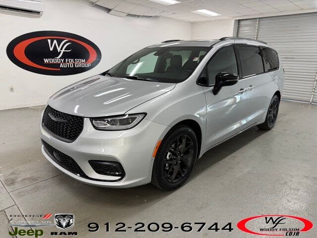 2026 Chrysler Pacifica Limited FWD