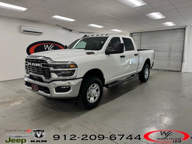 2026 RAM 2500 Tradesman Crew Cab 4WD