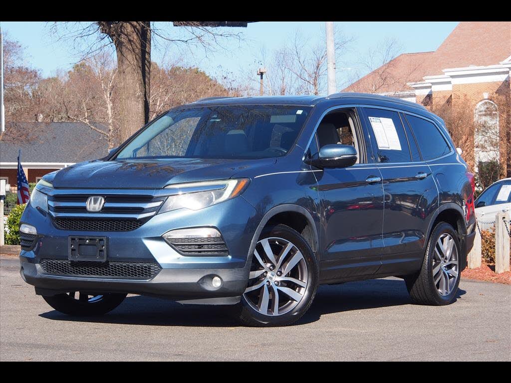 2017 Honda Pilot Touring AWD