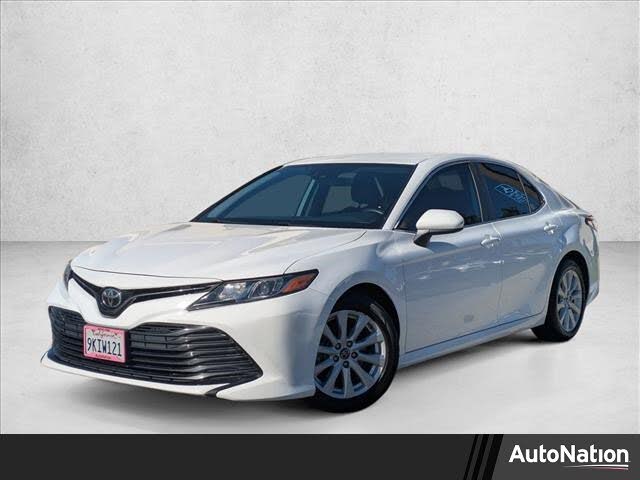 2019 Toyota Camry LE FWD