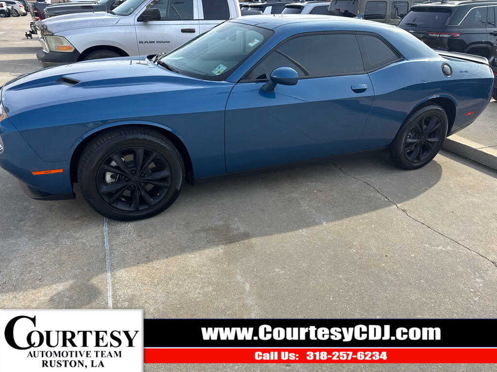 2023 Dodge Challenger SXT AWD