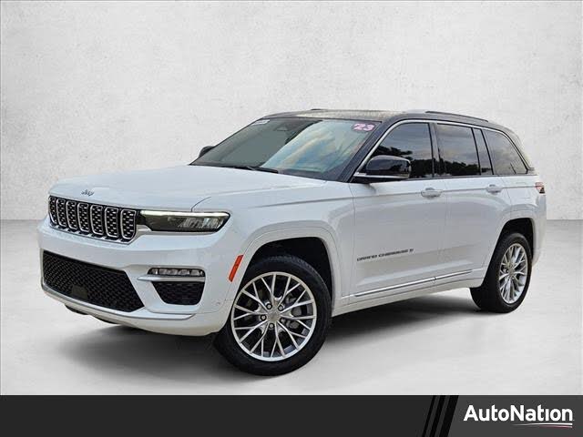 2023 Jeep Grand Cherokee Summit 4WD