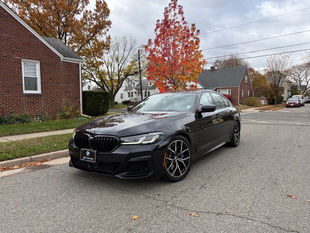 2022 BMW 5 Series M550i xDrive AWD