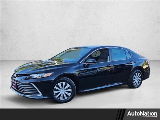 2022 Toyota Camry Hybrid LE FWD