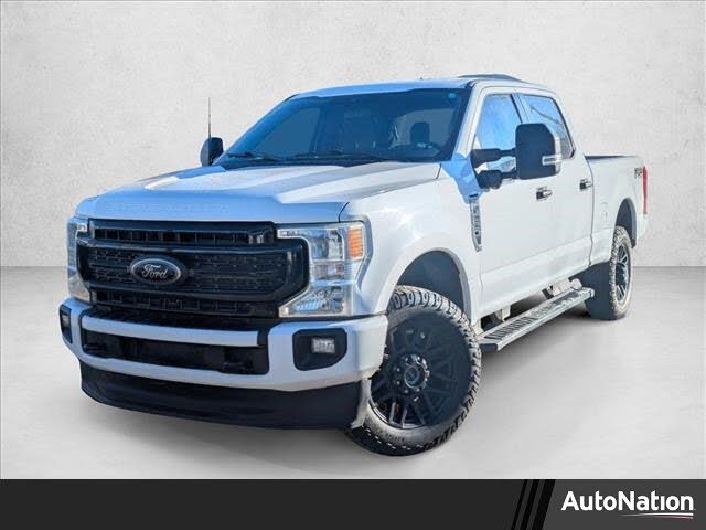 2022 Ford F-250 Super Duty XLT Crew Cab 4WD