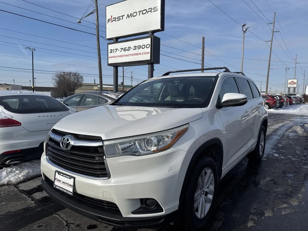 2015 Toyota Highlander LE
