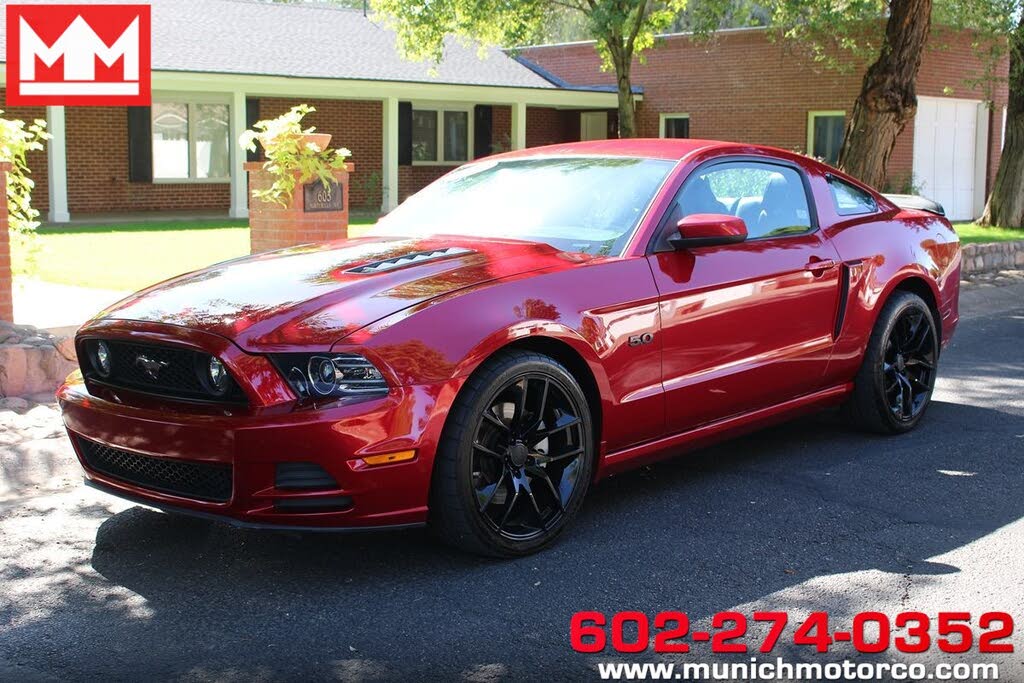 2013 Ford Mustang GT Premium Coupe RWD