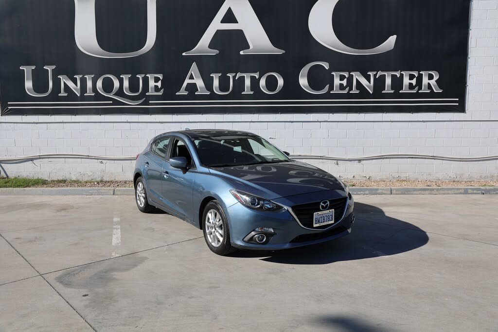 2014 Mazda MAZDA3 i Grand Touring Hatchback