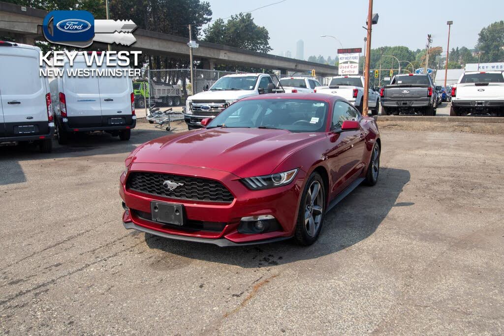 2016 Ford Mustang V6 Coupe RWD