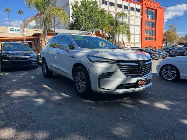 2023 Buick Enclave Essence FWD