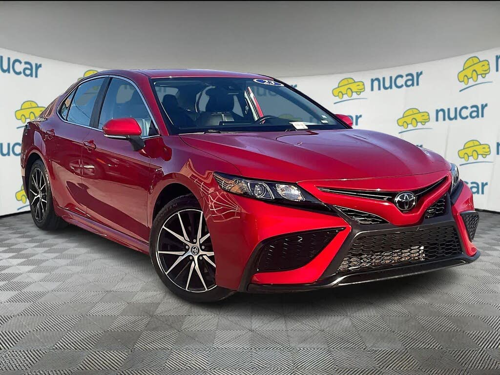 2023 Toyota Camry SE FWD