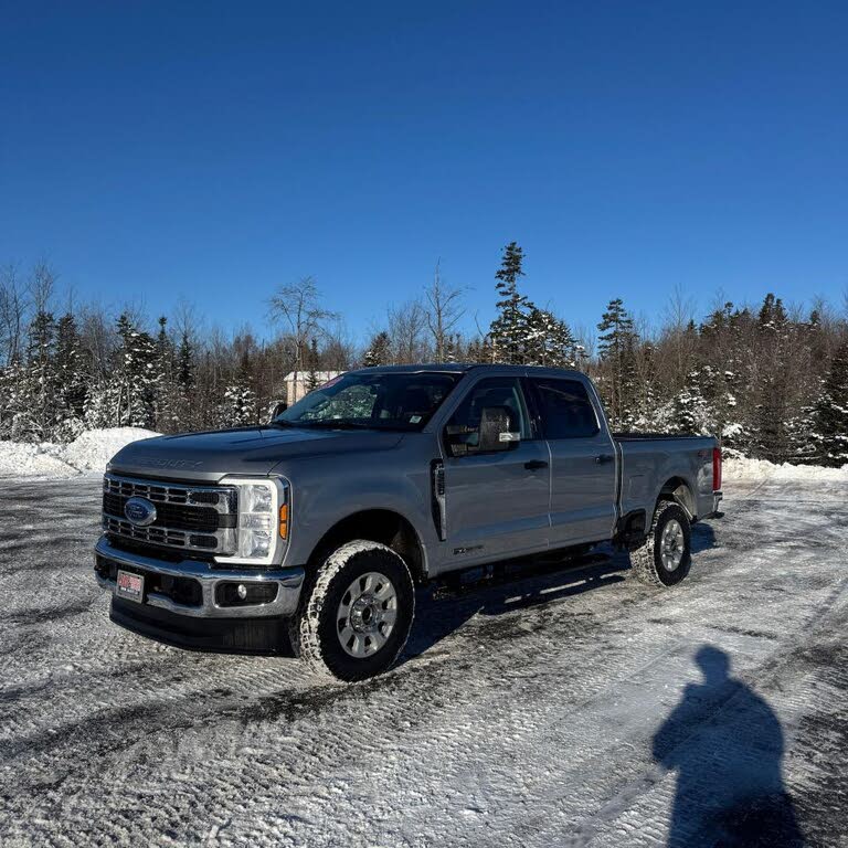 2024 Ford F-250 Super Duty XL Crew Cab 4WD