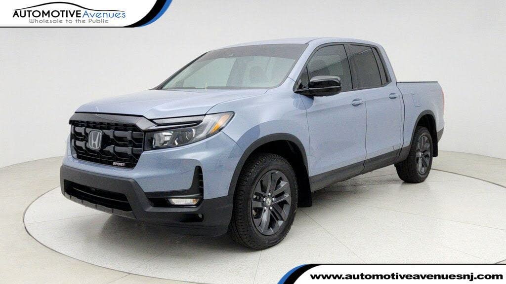 2025 Honda Ridgeline Sport AWD