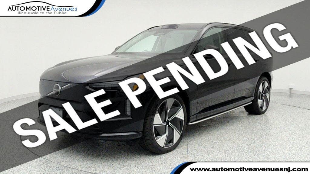 2025 Volvo EX90 Twin Performance Ultra 7-Passenger eAWD