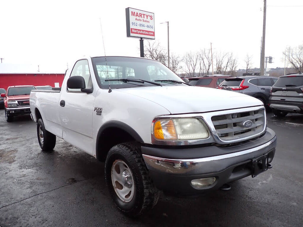2002 Ford F-150 XL 4WD LB