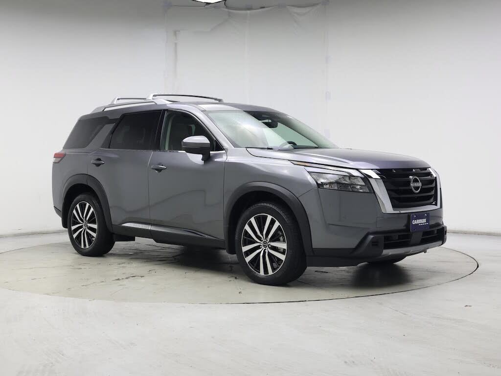2025 Nissan Pathfinder Platinum 4WD