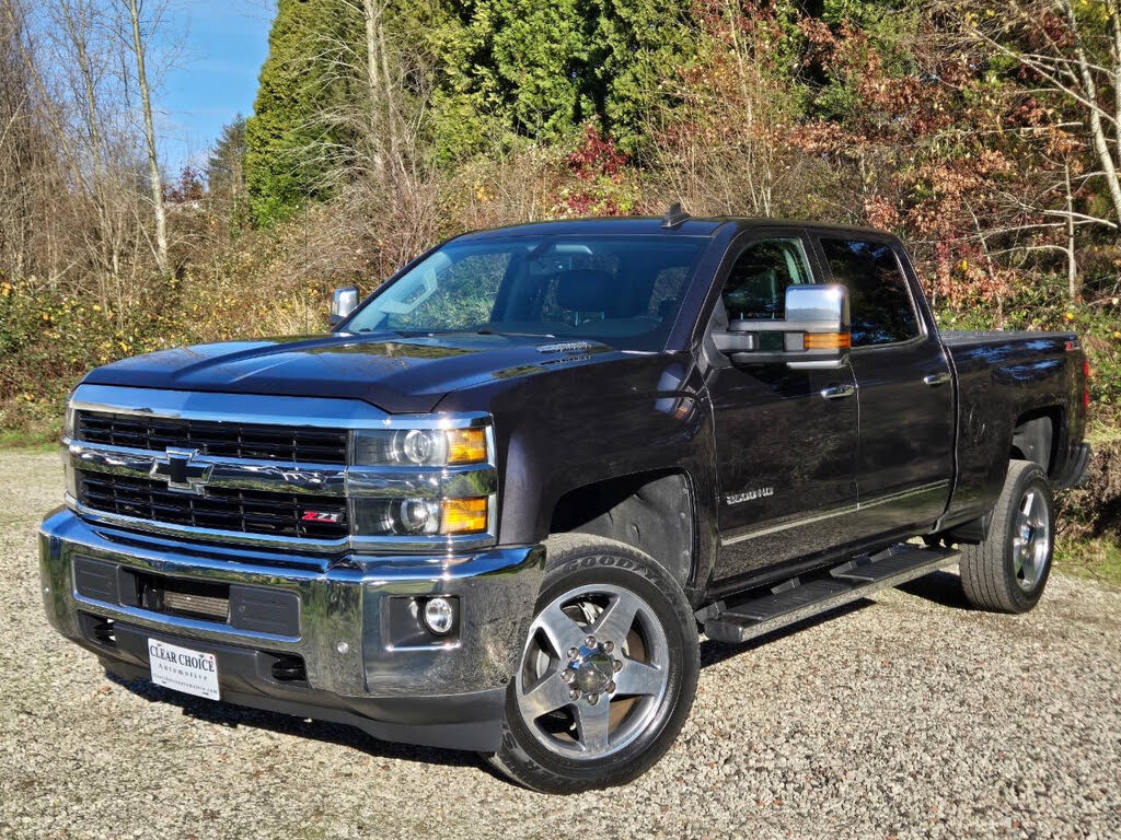 2016 Chevrolet Silverado 2500HD LTZ Crew Cab 4WD