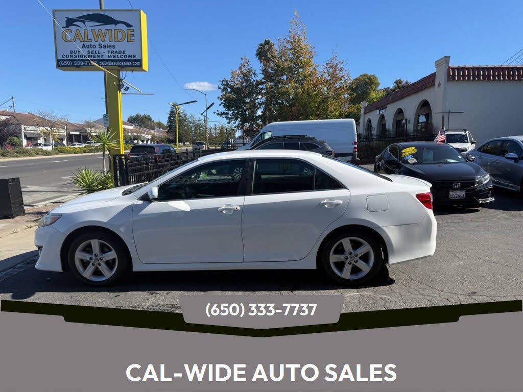 2012 Toyota Camry SE