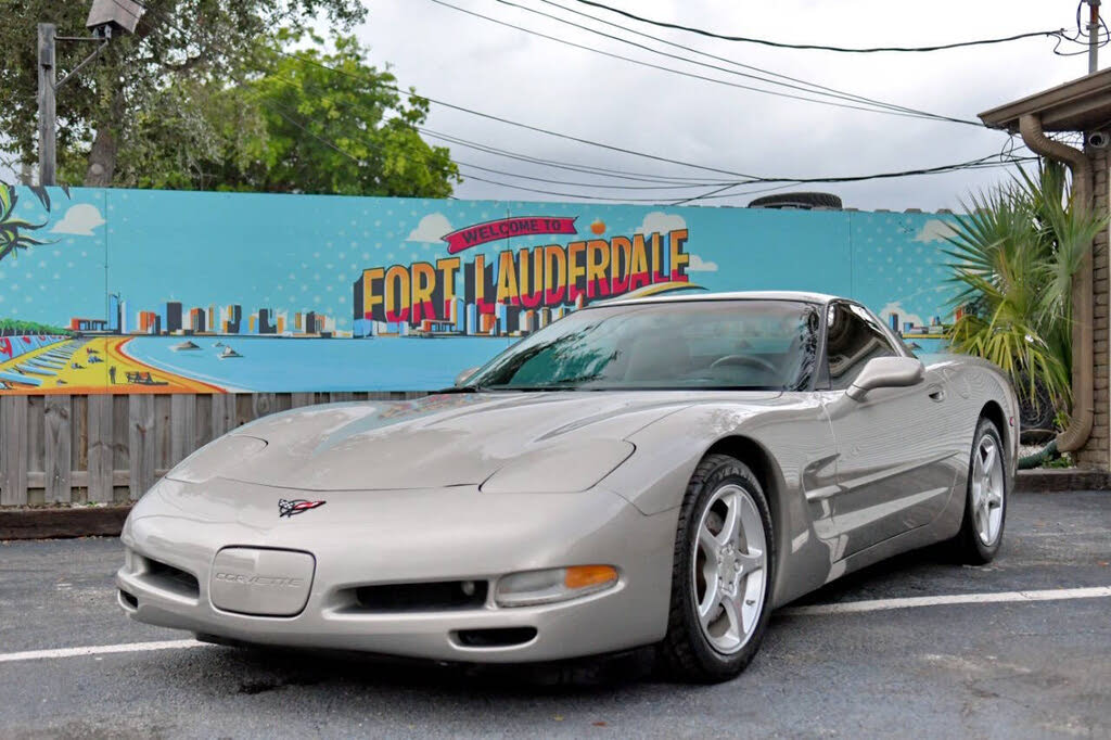 2002 Chevrolet Corvette Coupe RWD