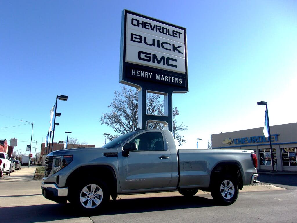2026 GMC Sierra 1500 Pro Regular Cab LB 4WD