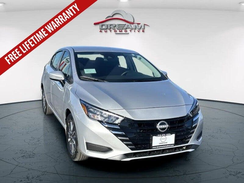 2025 Nissan Versa SV FWD