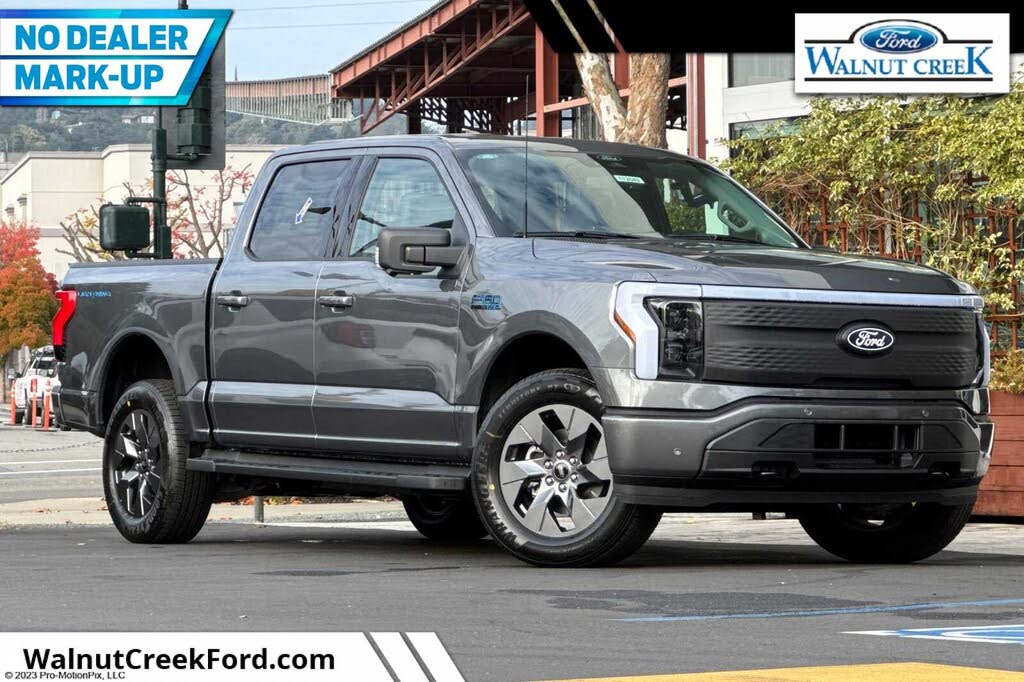 2025 Ford F-150 Lightning Flash SuperCrew AWD