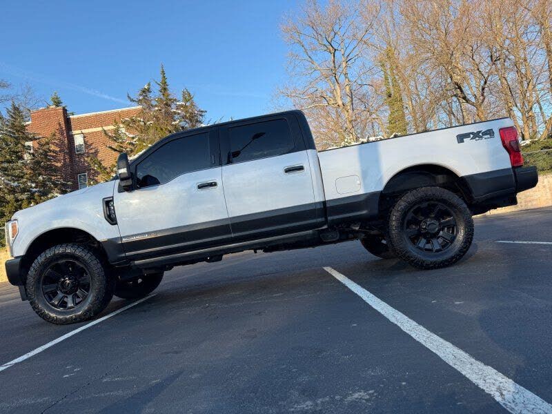 2019 Ford F-350 Super Duty Platinum Crew Cab 4WD