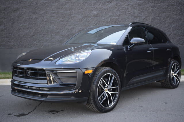 2025 Porsche Macan AWD