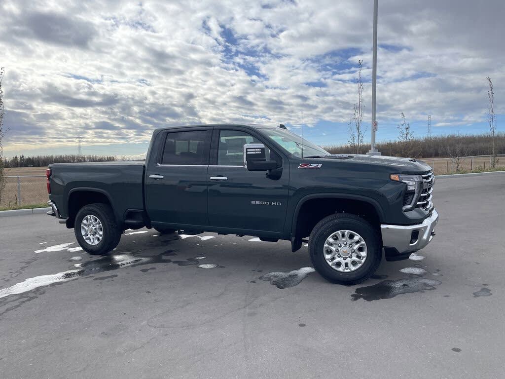 2026 Chevrolet Silverado 2500HD LTZ Crew Cab 4WD