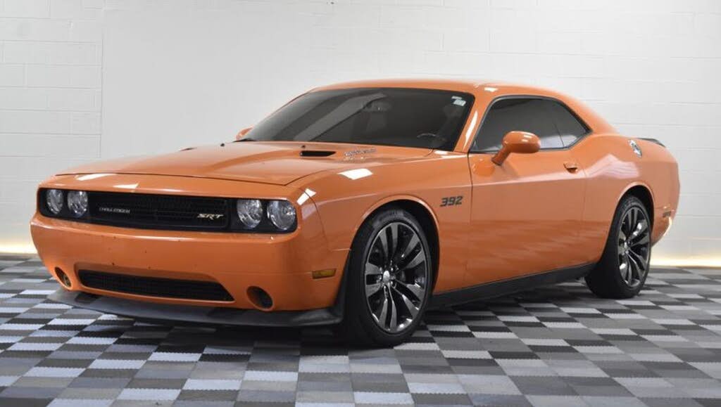 2014 Dodge Challenger SRT8 Core RWD
