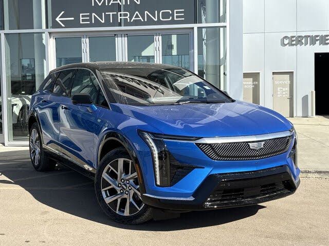 2025 Cadillac OPTIQ Luxury 1 AWD