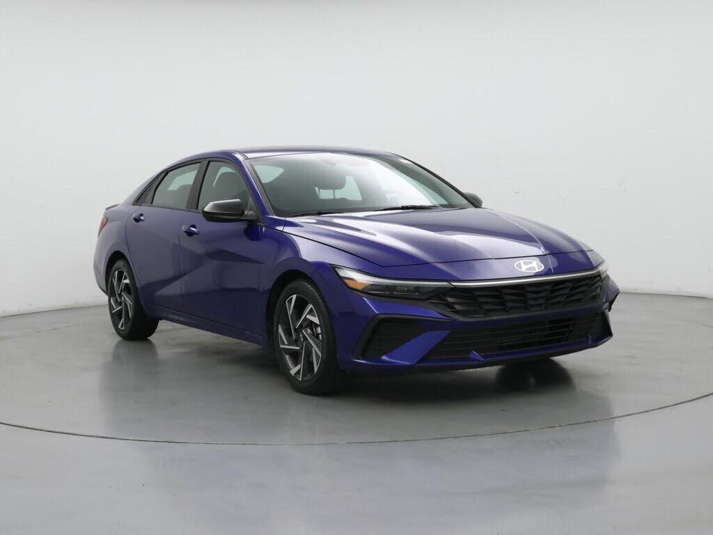 2025 Hyundai Elantra SEL Sport FWD