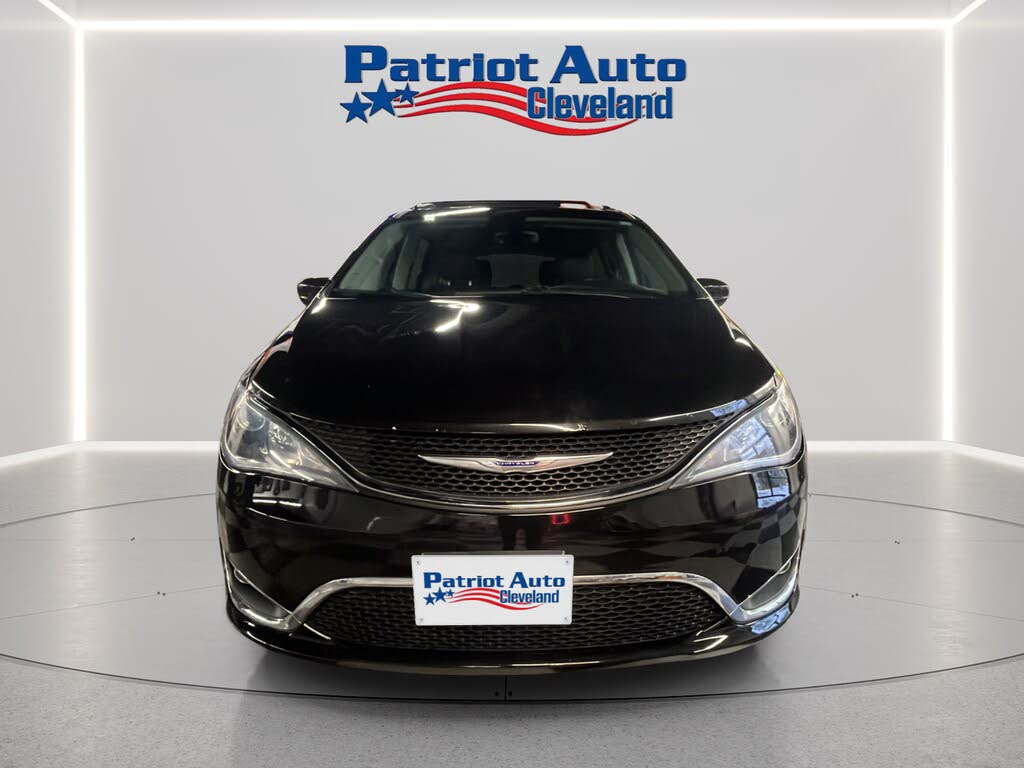 2019 Chrysler Pacifica Touring L FWD