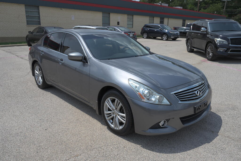 2011 INFINITI G25 Journey RWD