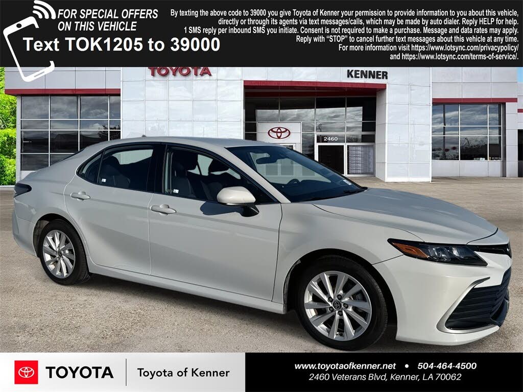 2022 Toyota Camry LE FWD