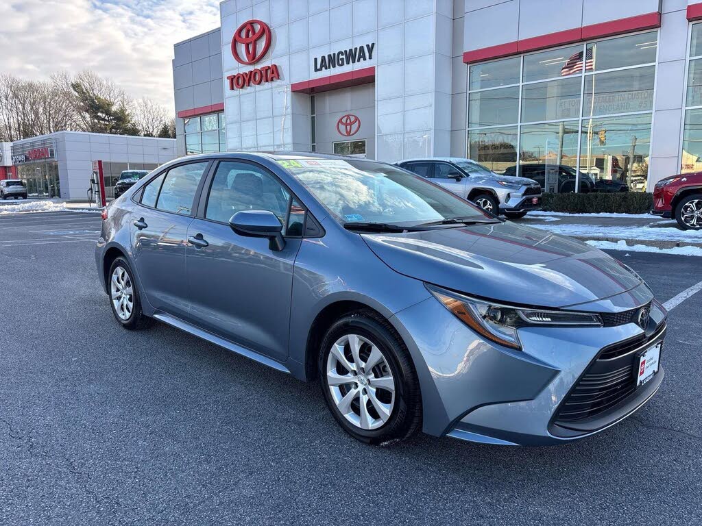 2024 Toyota Corolla LE FWD