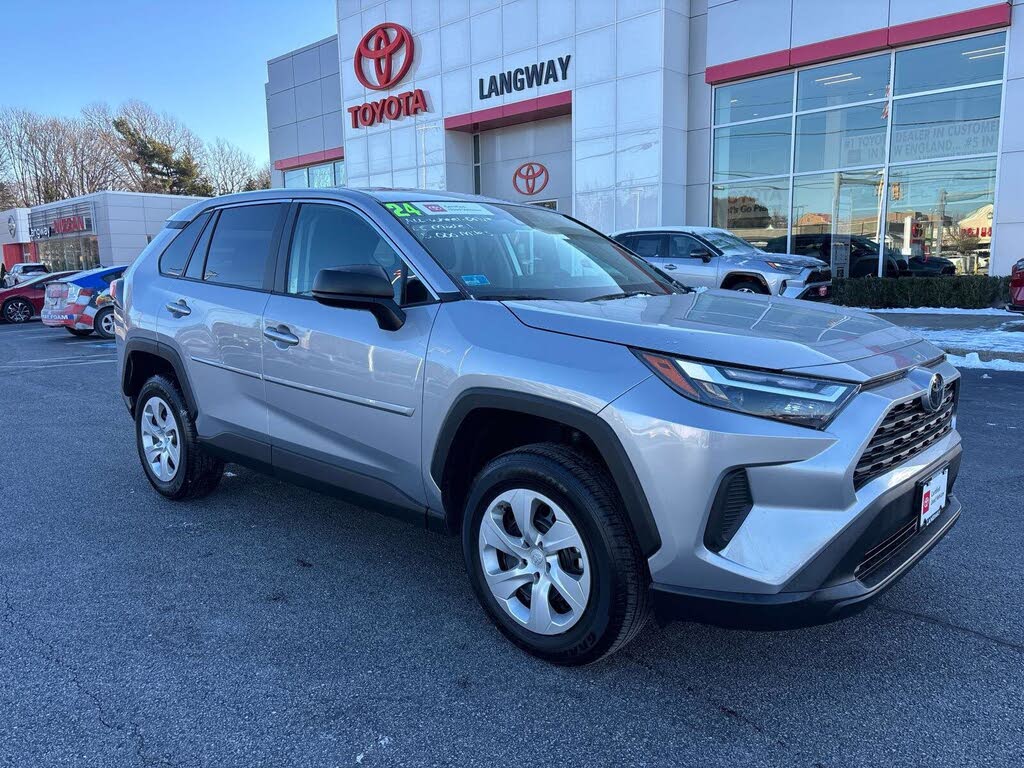2024 Toyota RAV4 LE AWD