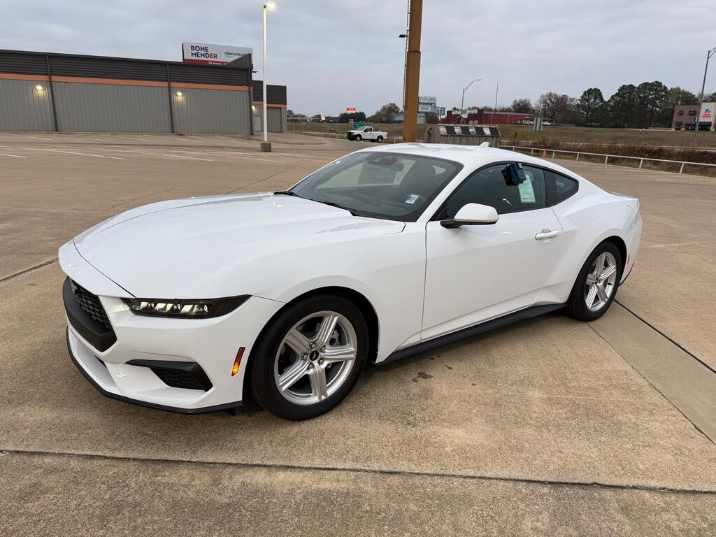 2026 Ford Mustang EcoBoost Fastback RWD
