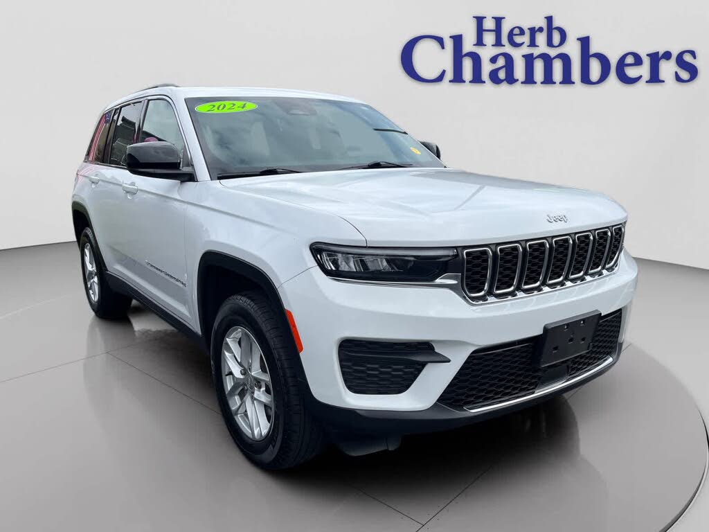 2024 Jeep Grand Cherokee Laredo X 4WD