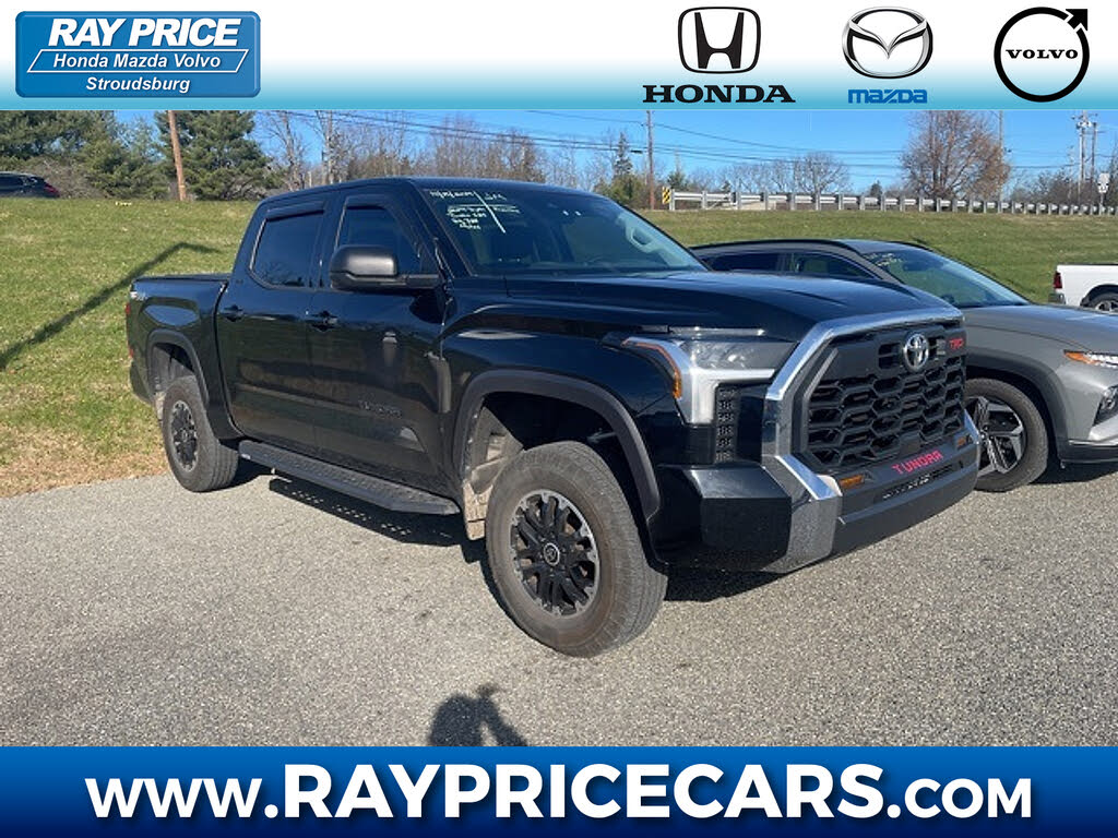 2024 Toyota Tundra SR5 CrewMax Cab 4WD