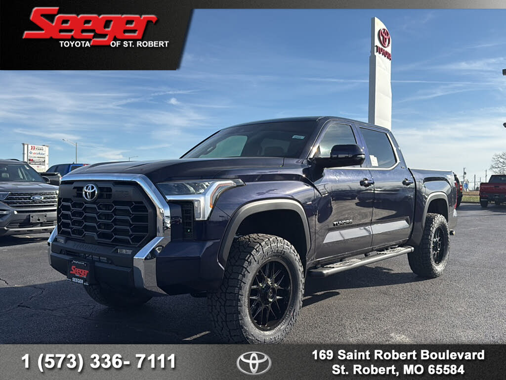2026 Toyota Tundra SR5 CrewMax Cab 4WD