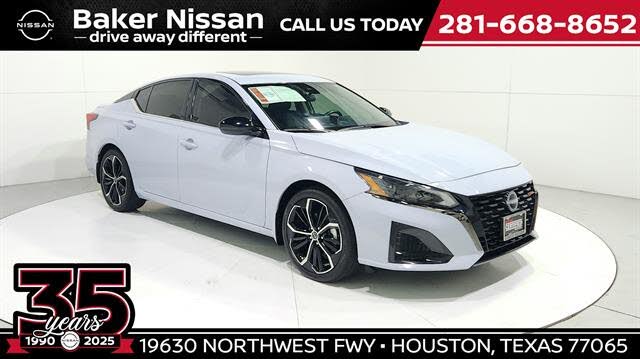 2023 Nissan Altima 2.5 SR FWD