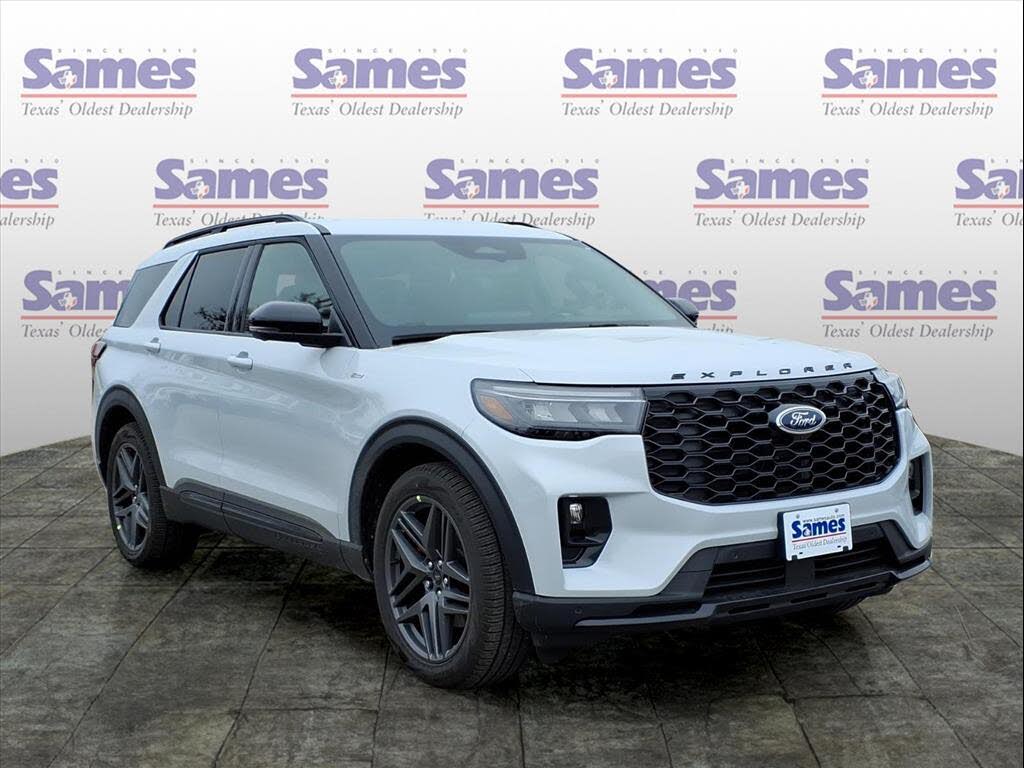 2026 Ford Explorer ST-Line RWD