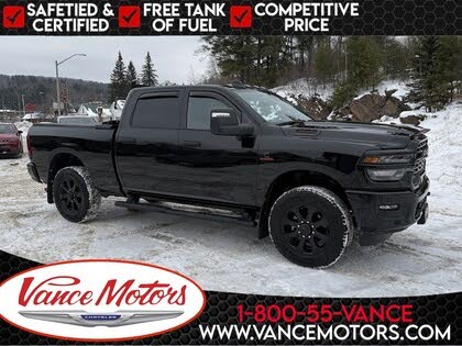 2025 RAM 3500 Big Horn Crew Cab 4WD