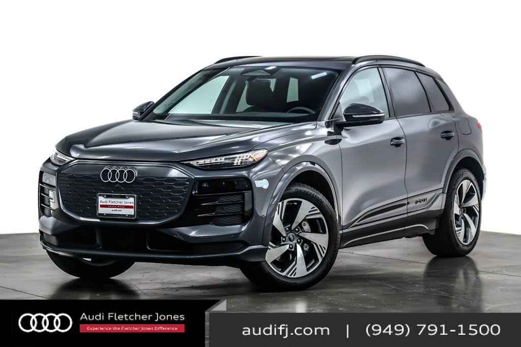 2025 Audi Q6 e-tron quattro Premium Plus