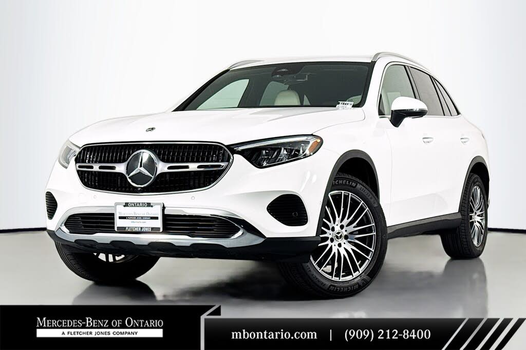 2025 Mercedes-Benz GLC 300 RWD