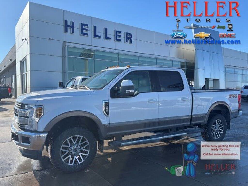 2019 Ford F-250 Super Duty Lariat Crew Cab 4WD