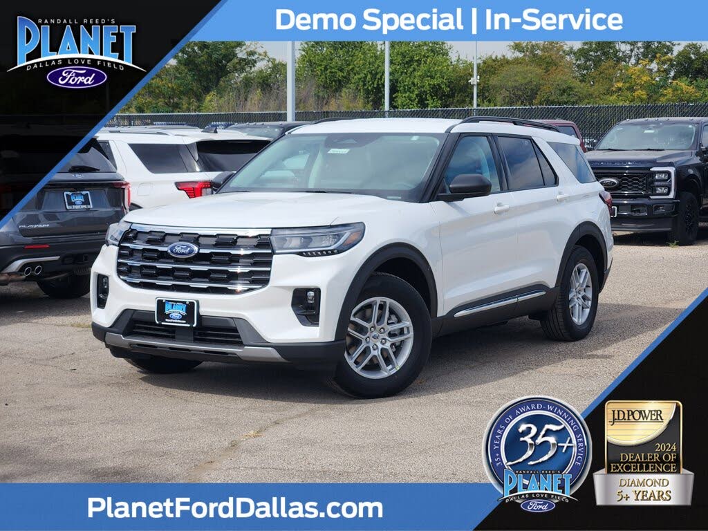 2025 Ford Explorer Active RWD